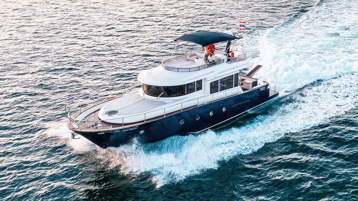 Аренда яхты Maestro 51ft на Пхукете